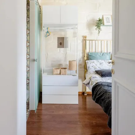 Gallo House Bed & Breakfast *